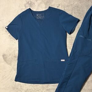 Figs XS Teal Scrub Set
